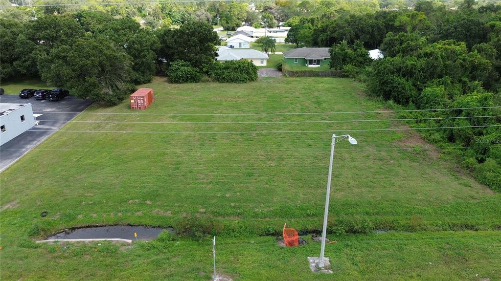 Photo of 6050 Us Highway 27 N, Sebring, FL 33870 (MLS # L4956353)