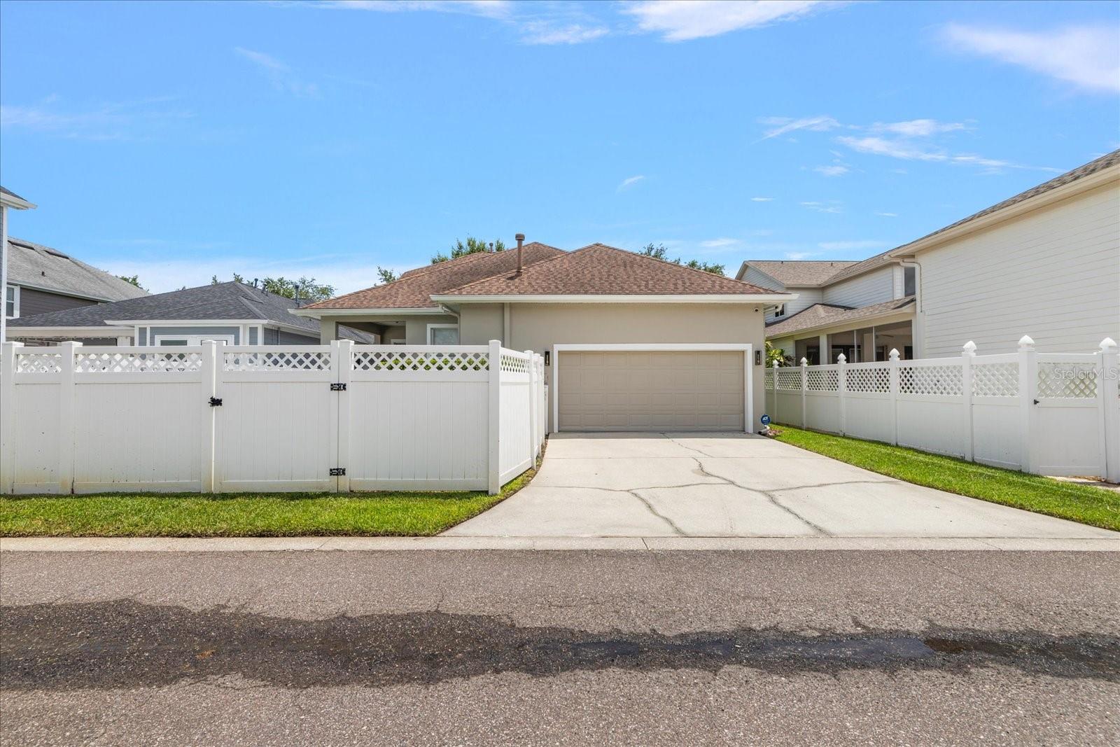 WESTCHASE SEC 323 - Residential