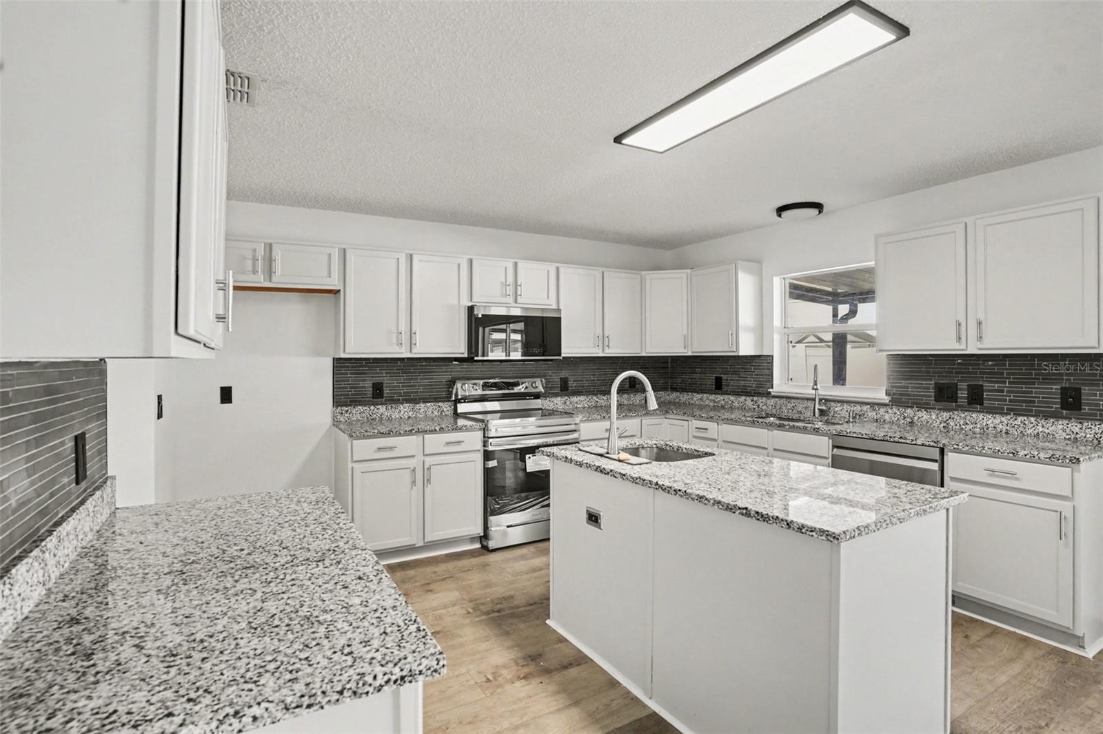 BOYETTE CREEK PH 1 - Residential