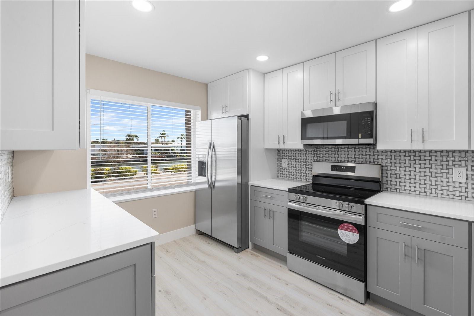 IMPERIAL COVE 12 - Residential