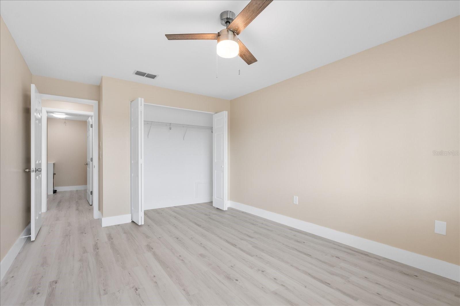 IMPERIAL COVE 12 - Residential