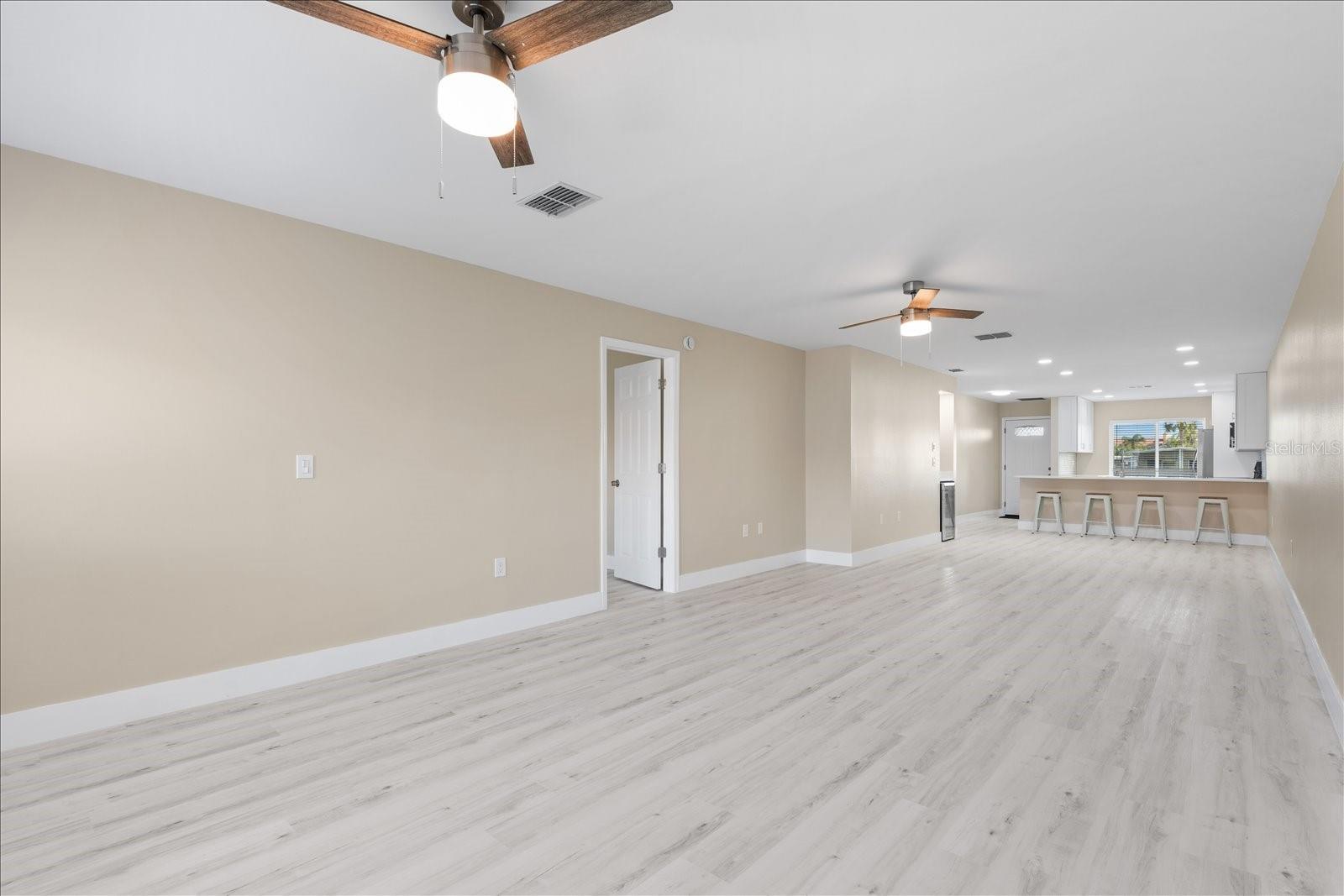 IMPERIAL COVE 12 - Residential