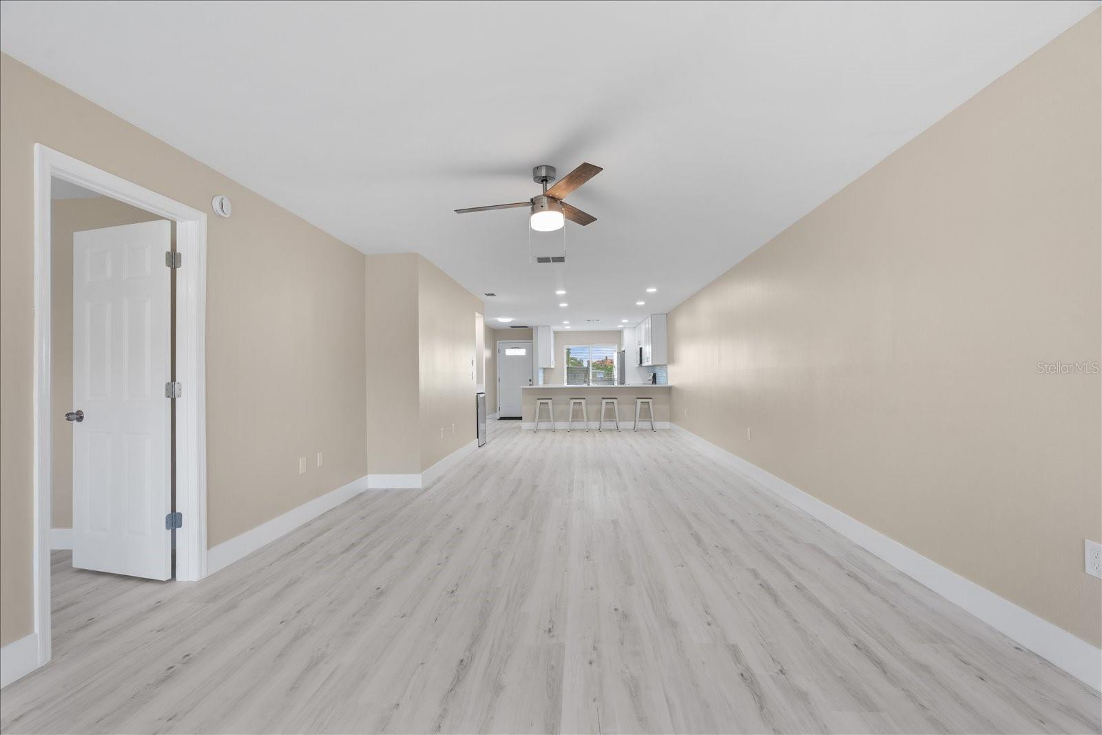 IMPERIAL COVE 12 - Residential