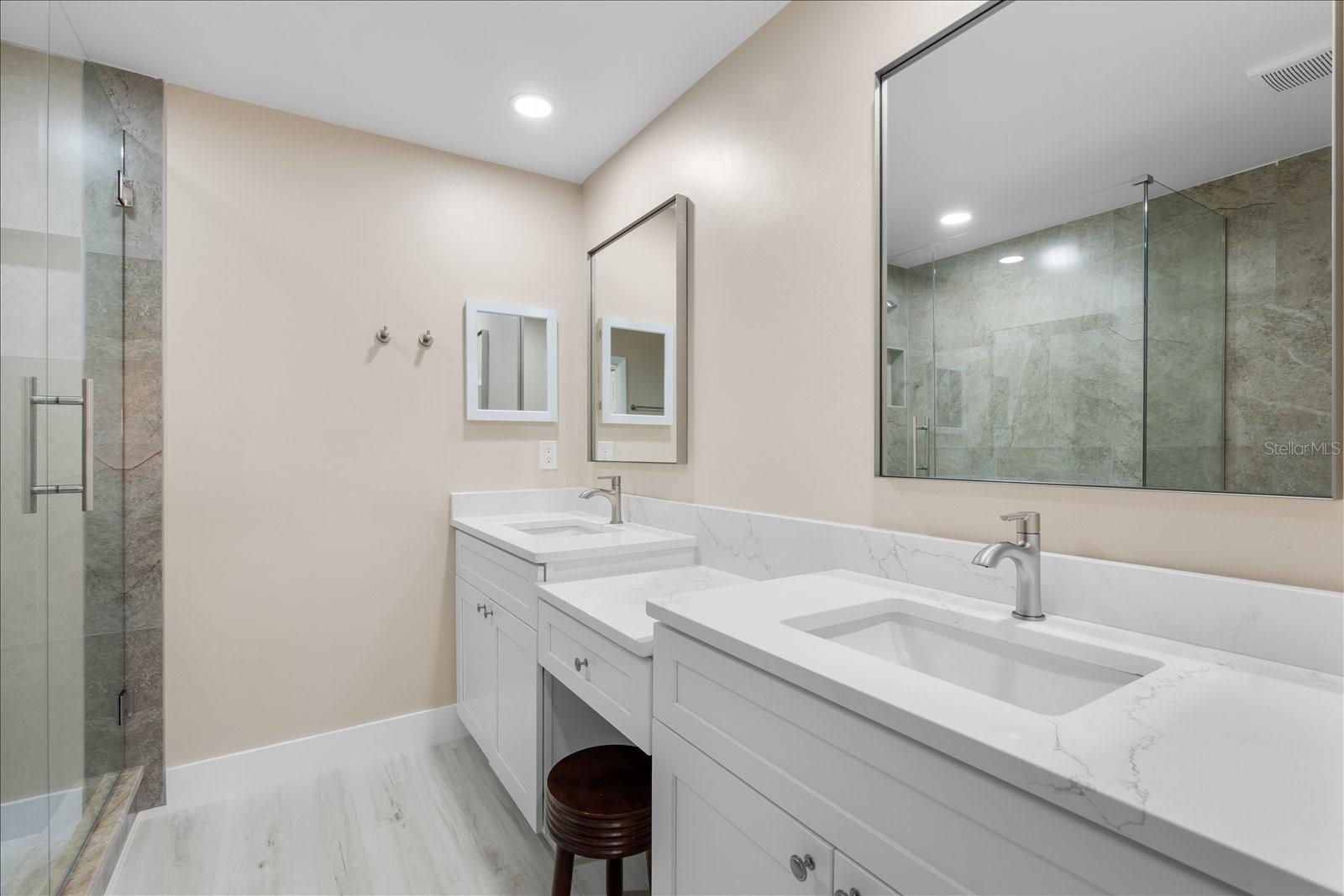 IMPERIAL COVE 12 - Residential