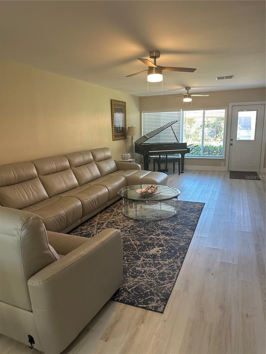 IMPERIAL COVE 12 - Residential