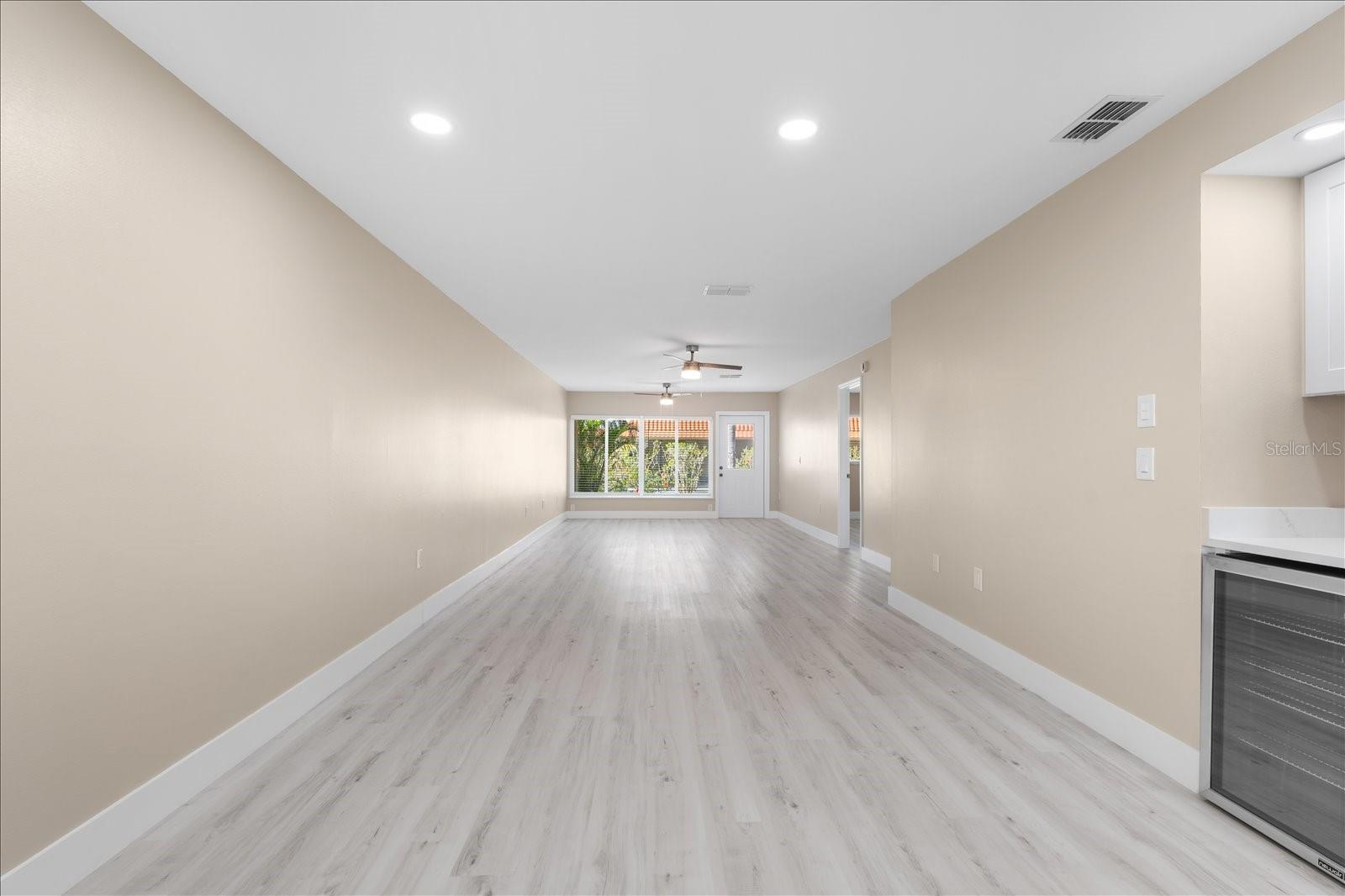 IMPERIAL COVE 12 - Residential