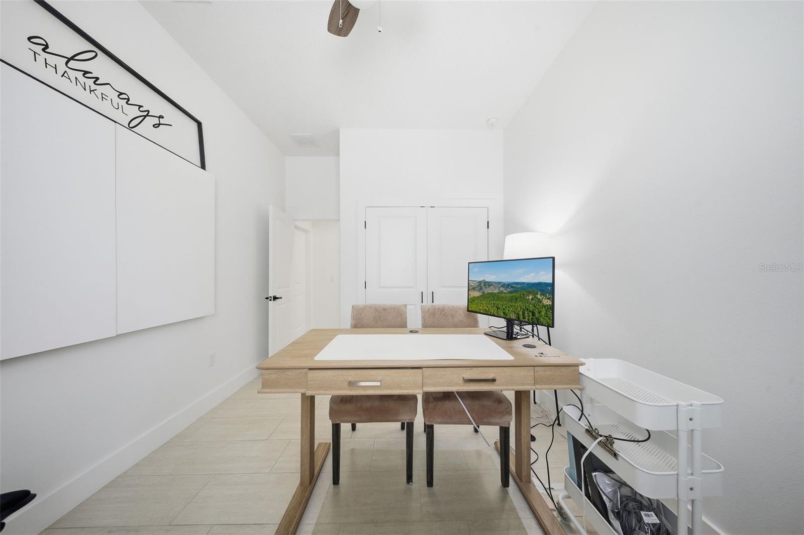 SUNSHINE GARDENS 1ST ADD - Residential