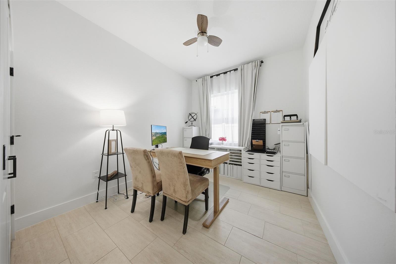 SUNSHINE GARDENS 1ST ADD - Residential