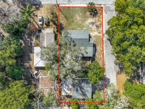 Photo of 301 E Atwater Avenue, Eustis, FL 32726 (MLS # G5108348)