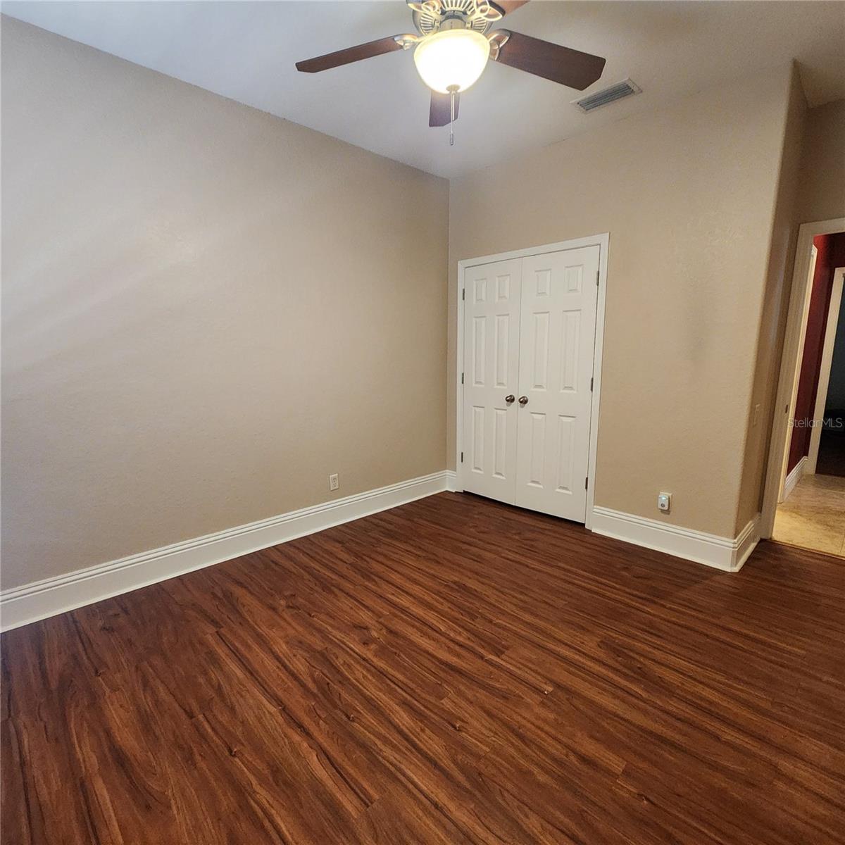 KINSLEY COURT - Residential