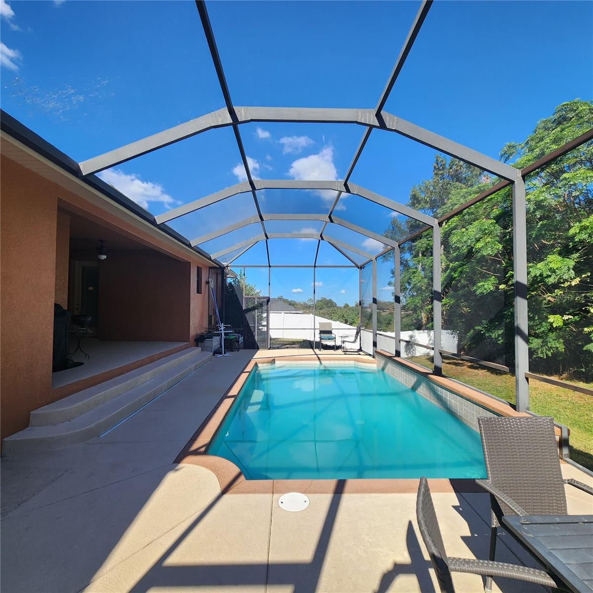 KINSLEY COURT - Residential