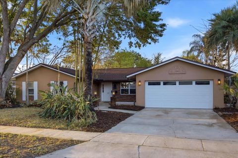 2126 N HAMPTON CIRCLE WINTER PARK FL 32792