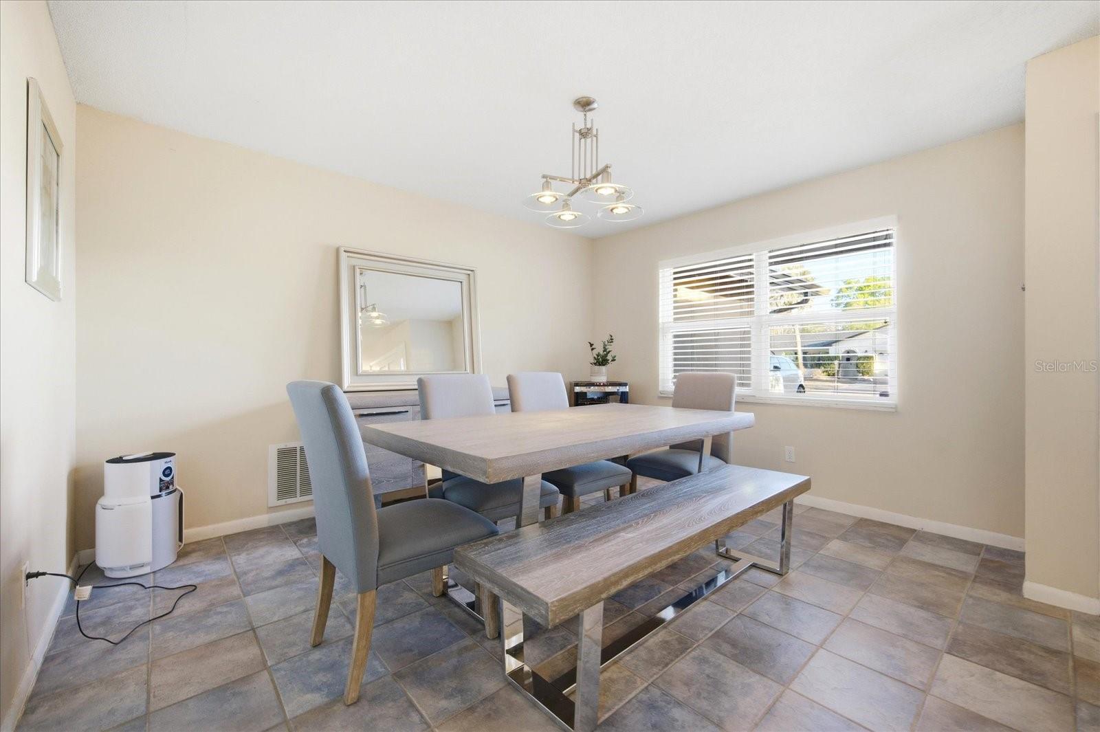 WINTER WOODS - Residential