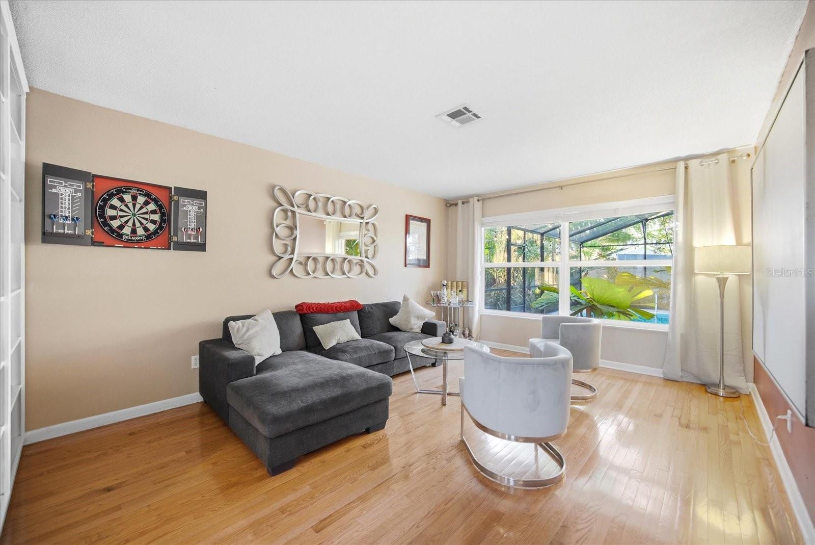 WINTER WOODS - Residential