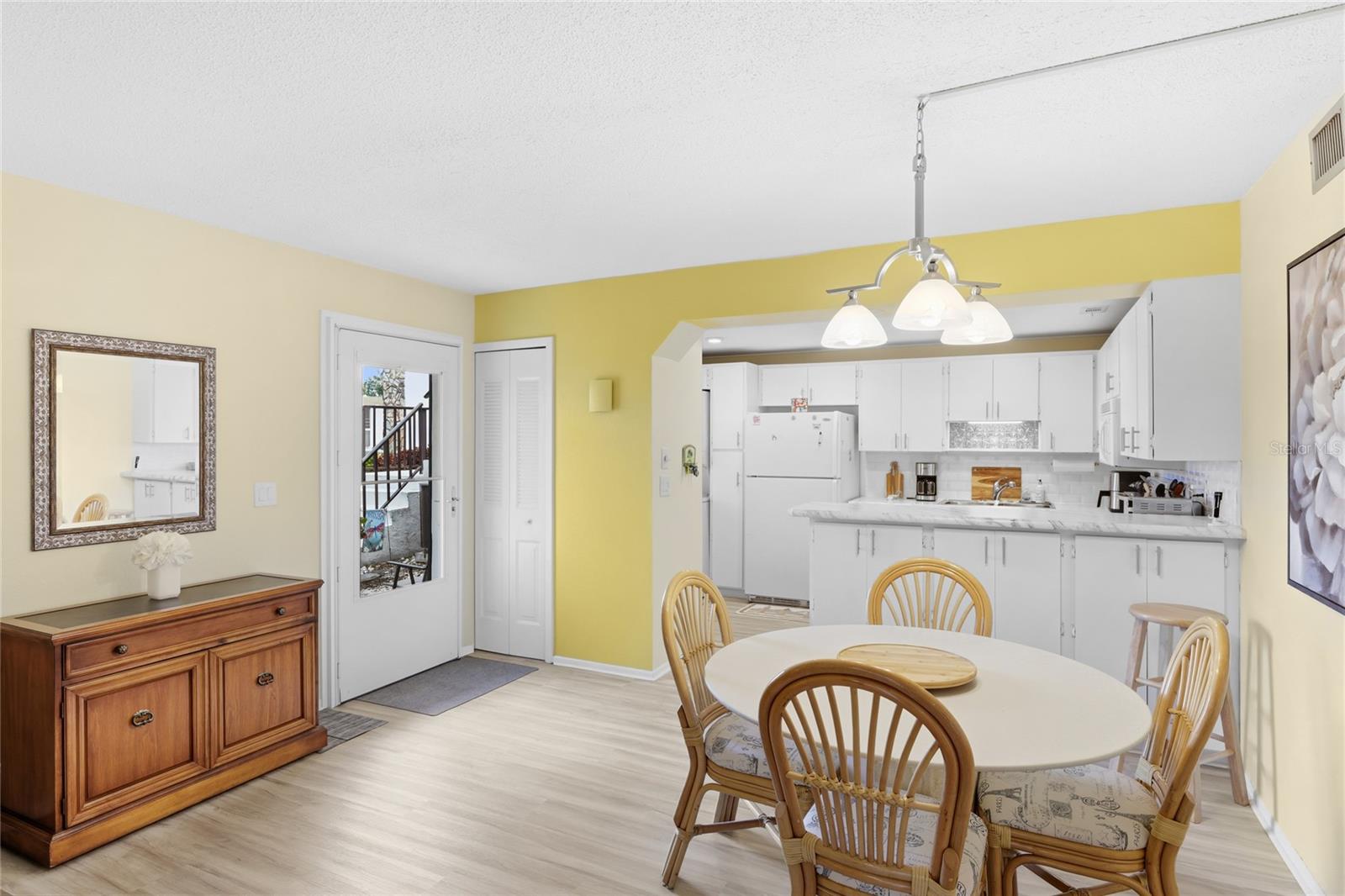 MORTON VILLAGE PH II CONDO - Residential