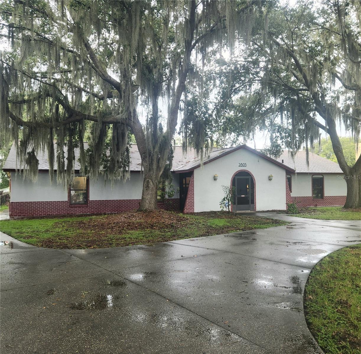 2805 LAKE TOHOPEKALIGA BOULEVARD