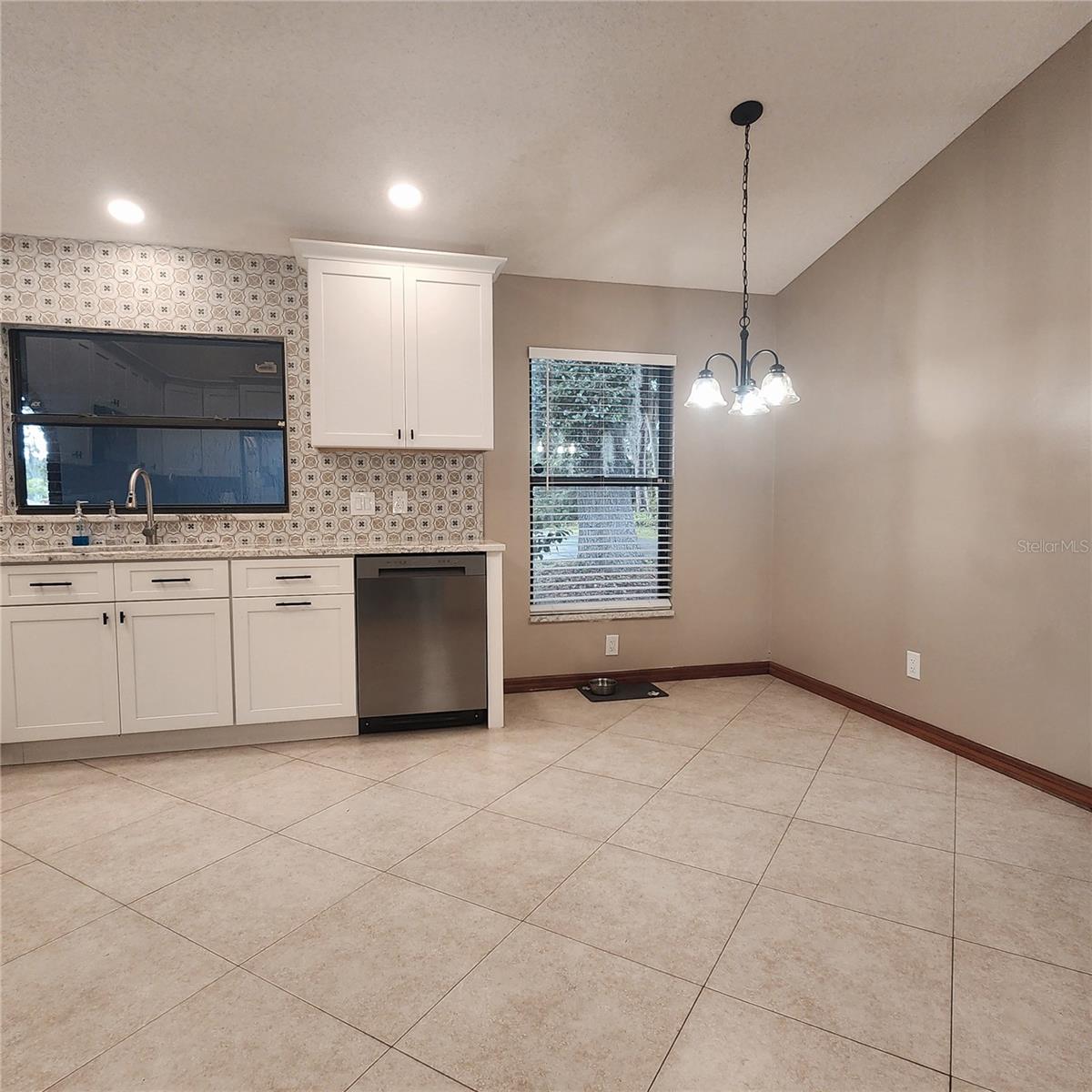 2805 LAKE TOHOPEKALIGA BOULEVARD