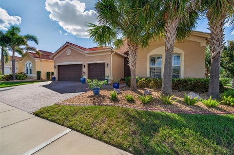 Photo of 16301 Garnet Glen Place, Wimauma, FL 33598 (MLS # TB8560420)