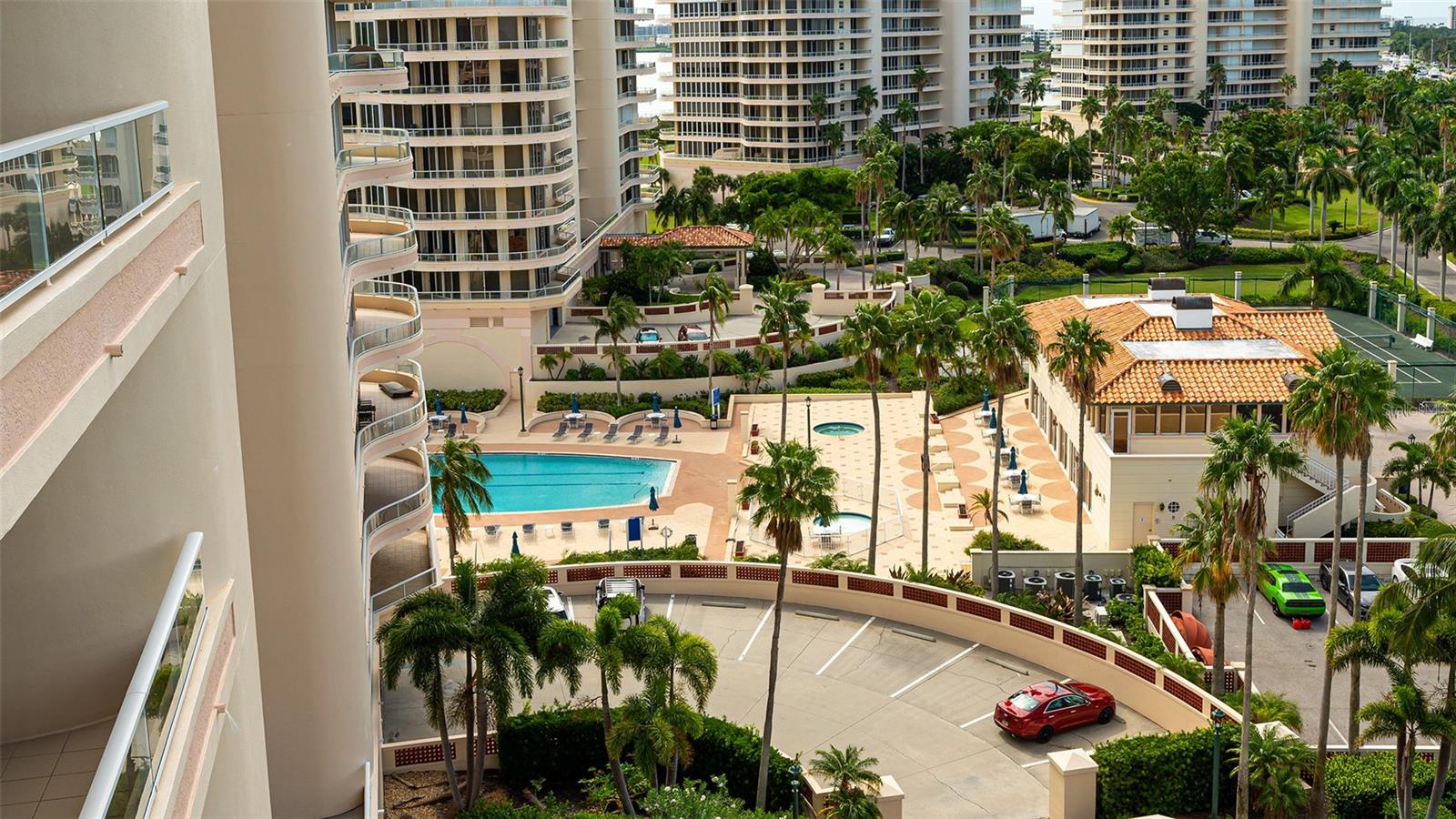 GRAND BAY 1 - Residential Lease