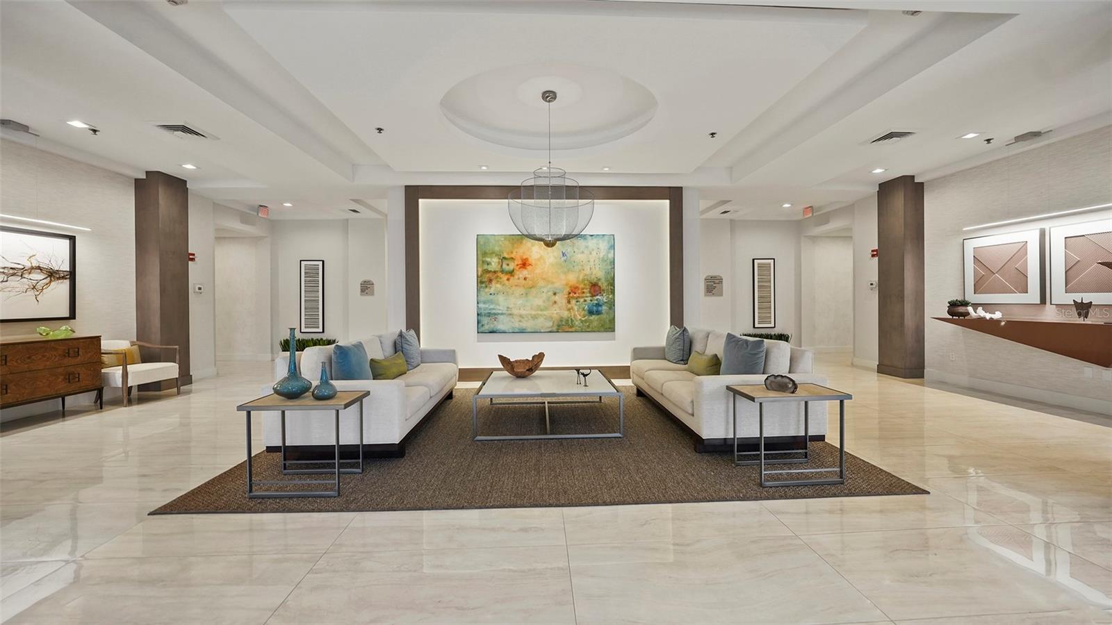 GRAND BAY 1 - Residential Lease