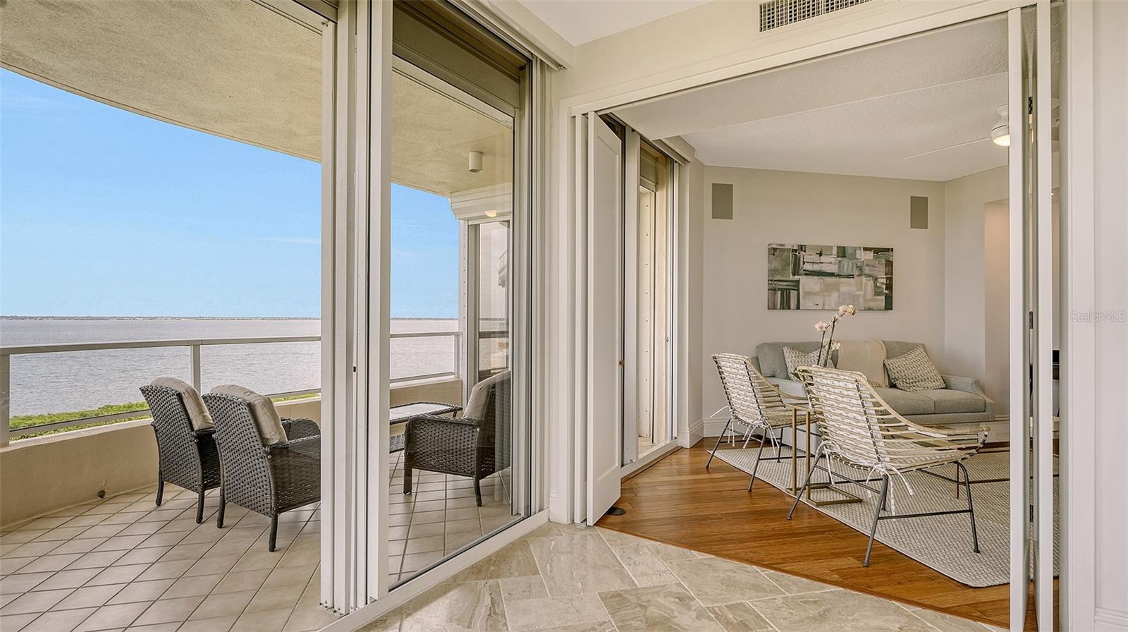 GRAND BAY 1 - Residential Lease