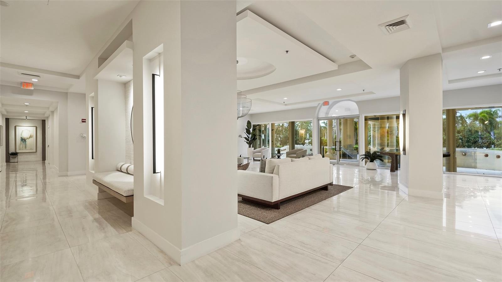 GRAND BAY 1 - Residential Lease