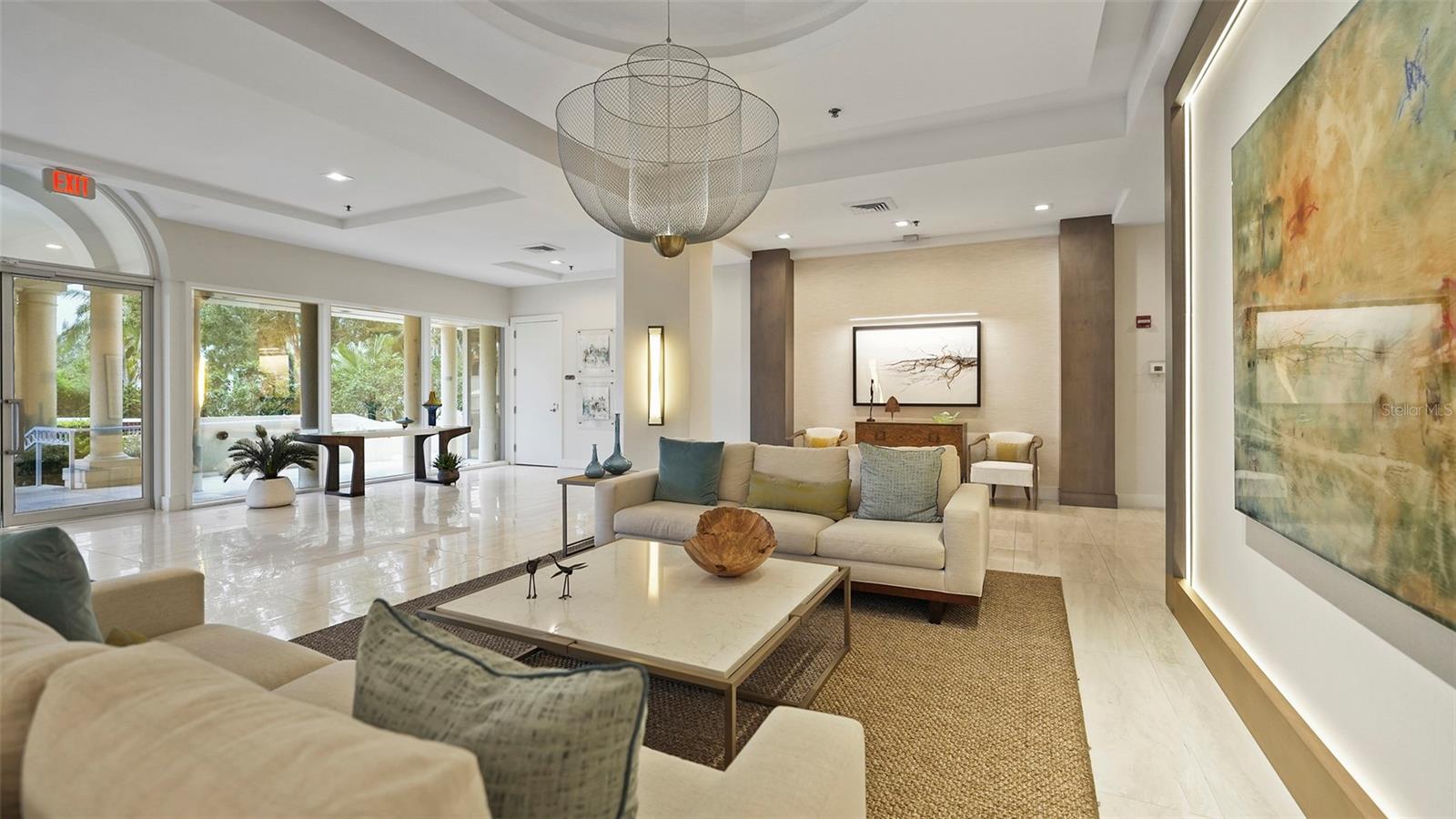 GRAND BAY 1 - Residential Lease