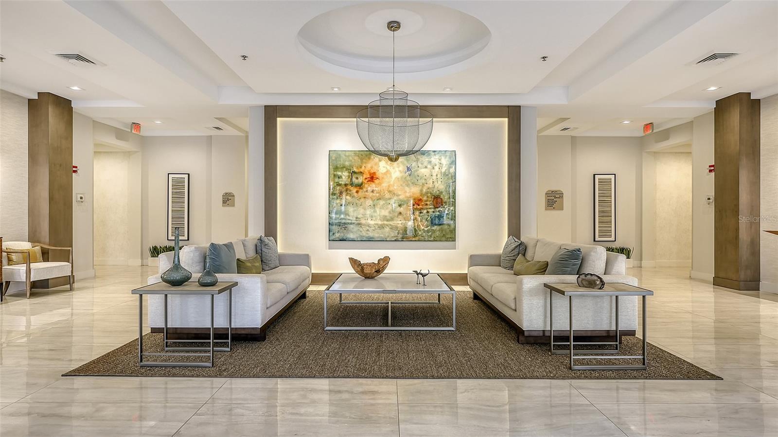 GRAND BAY 1 - Residential Lease