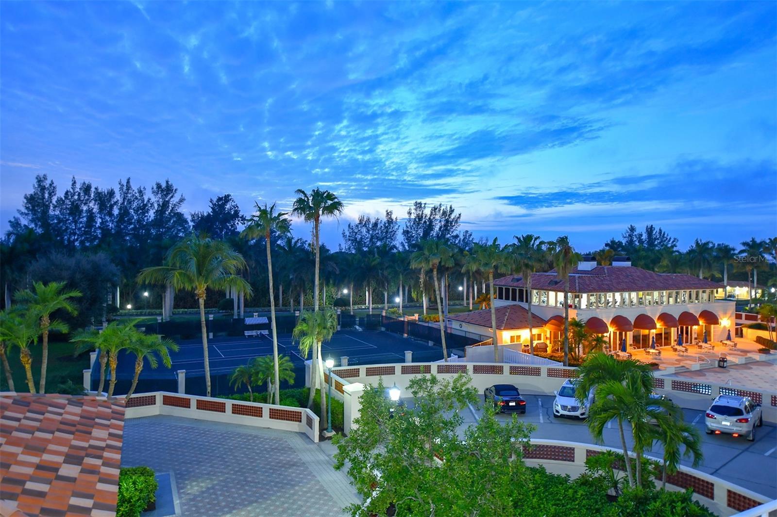 GRAND BAY 1 - Residential Lease