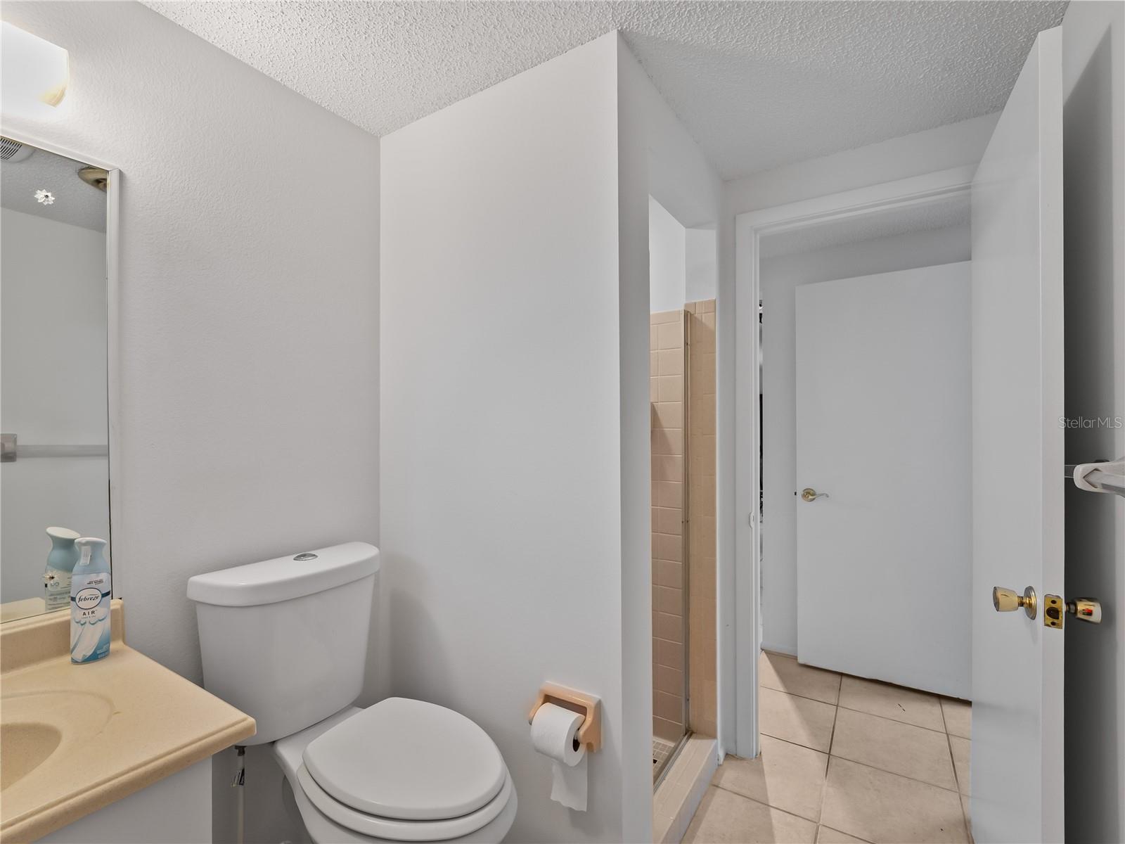 SOUTH VENICE - Residential