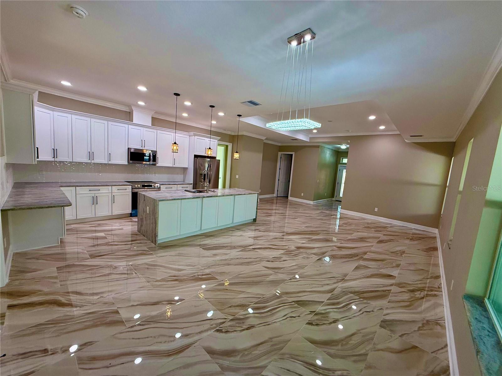 EL PORTAL - Residential