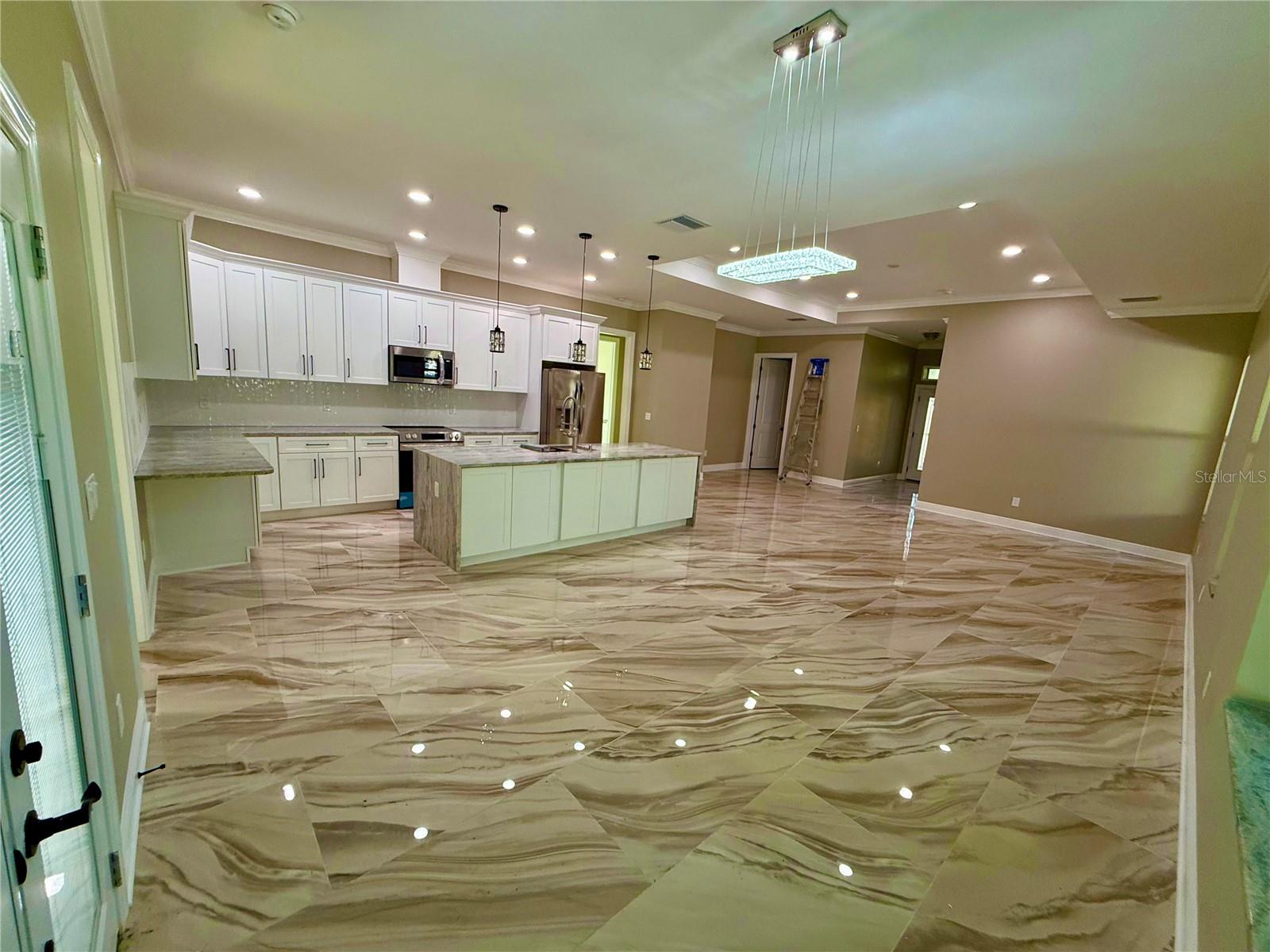 EL PORTAL - Residential