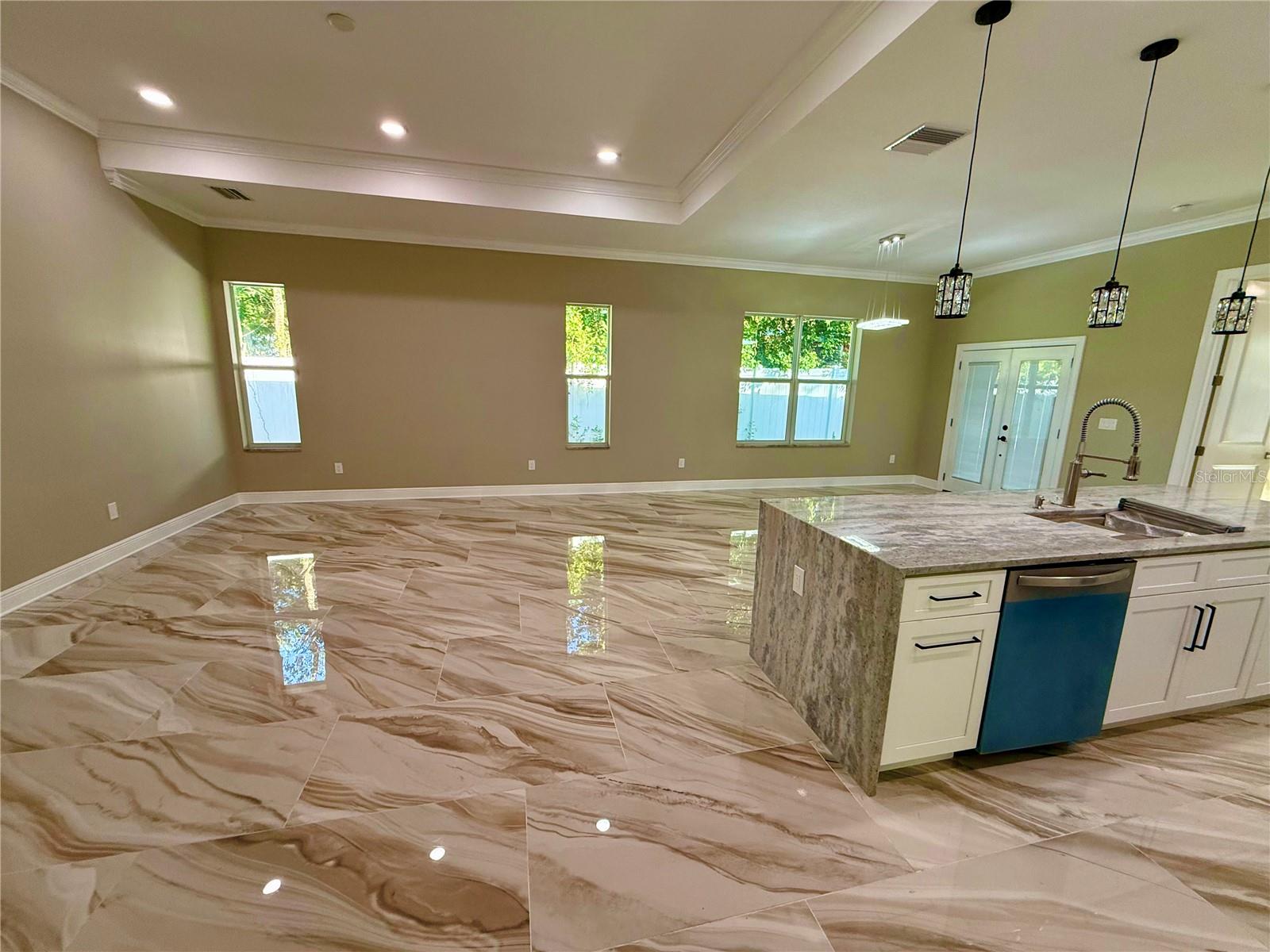 EL PORTAL - Residential