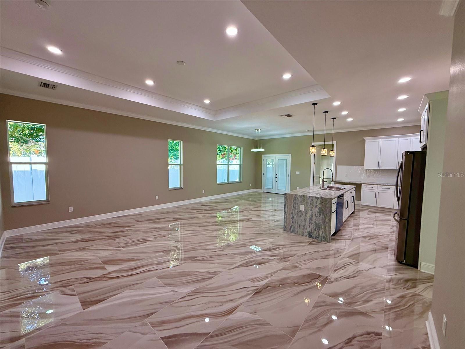 EL PORTAL - Residential