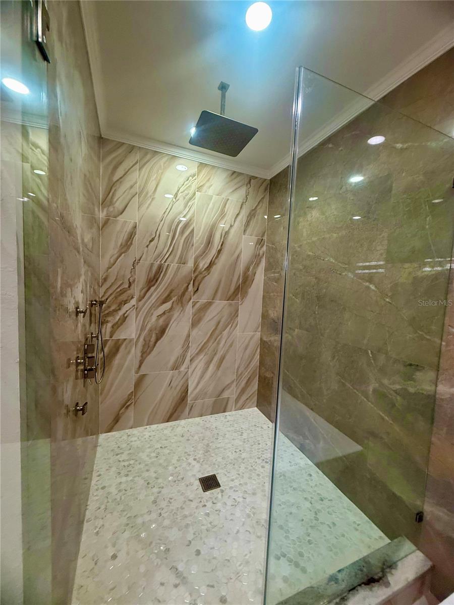 EL PORTAL - Residential