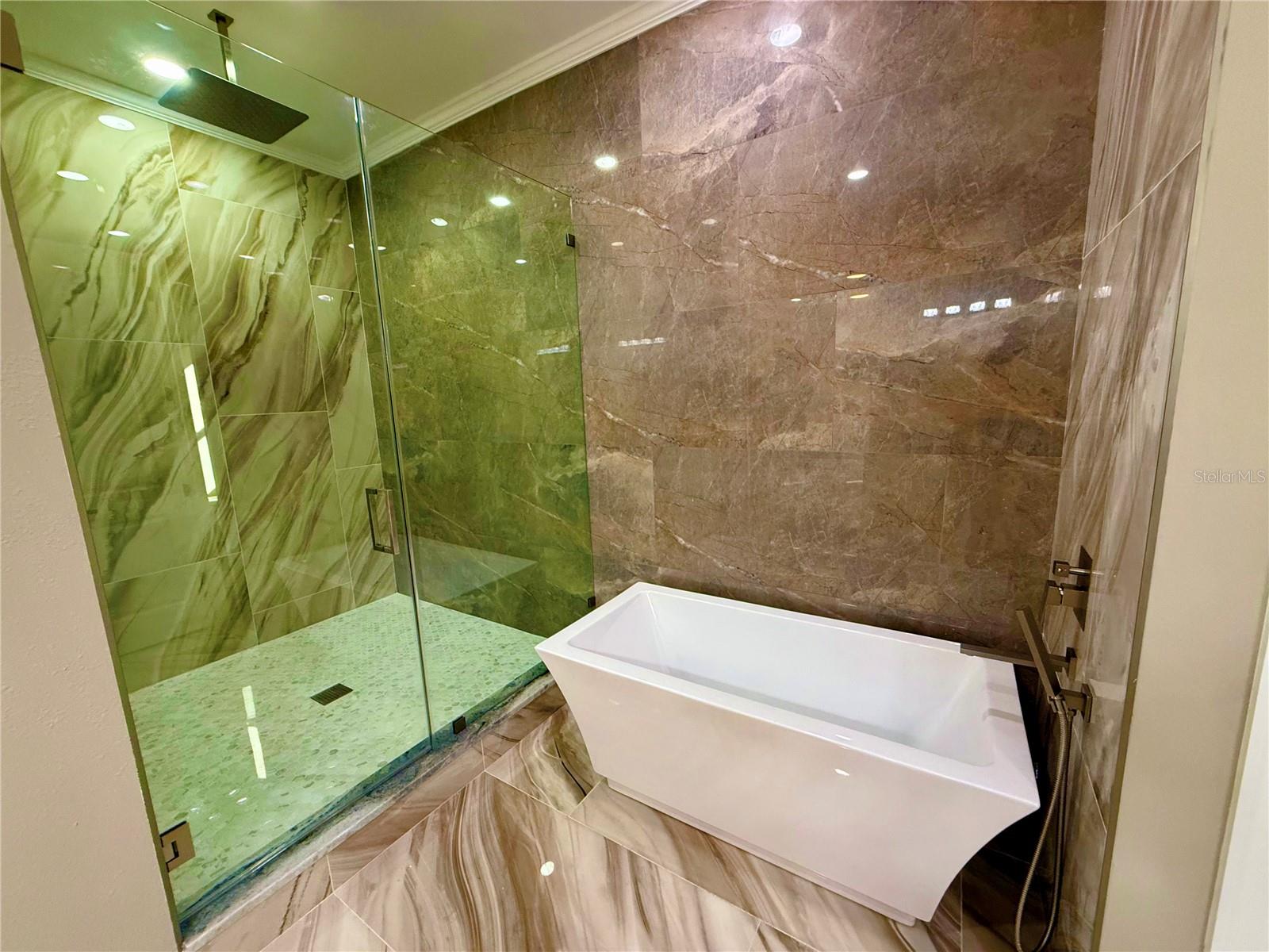 EL PORTAL - Residential