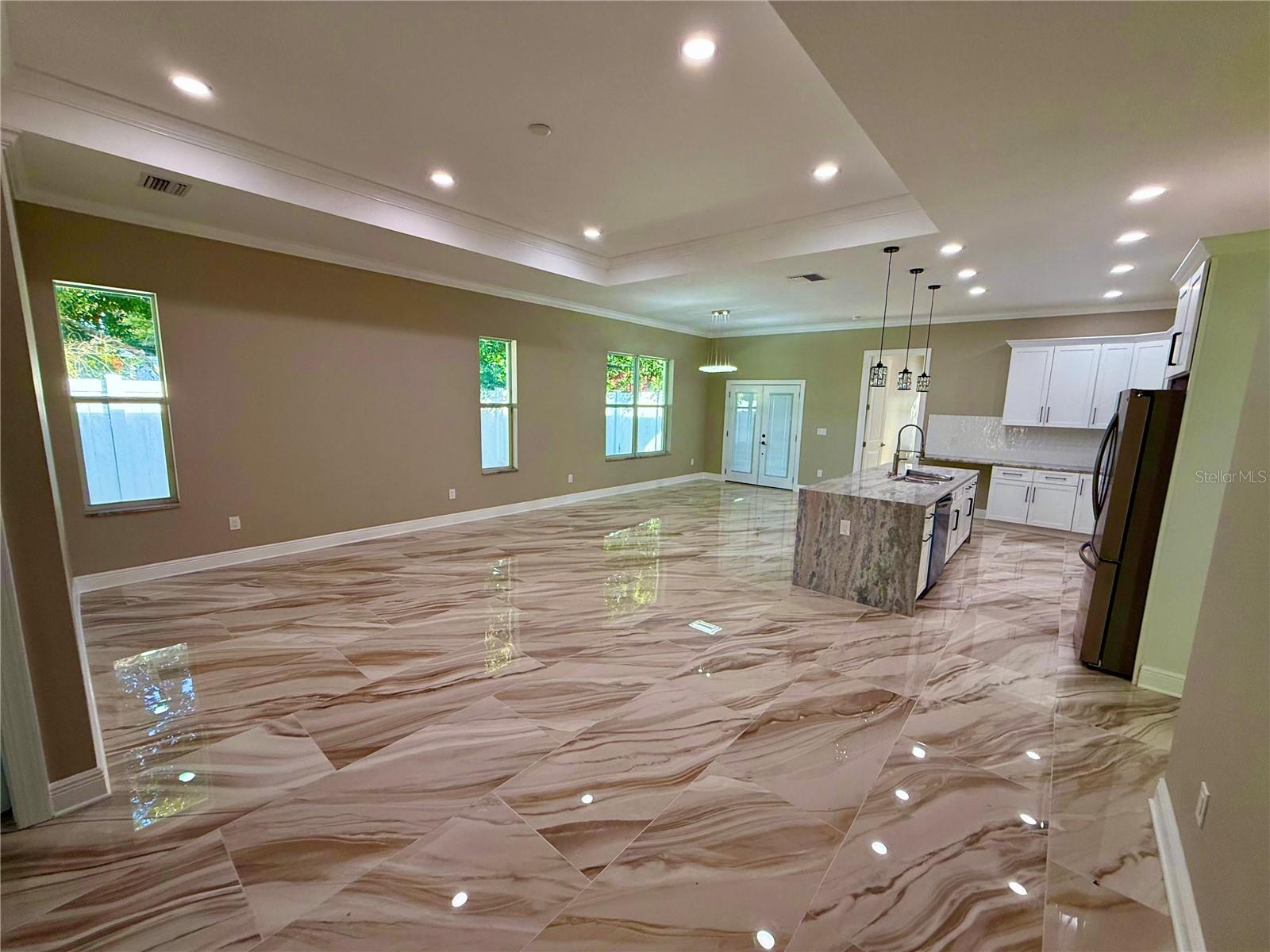 EL PORTAL - Residential