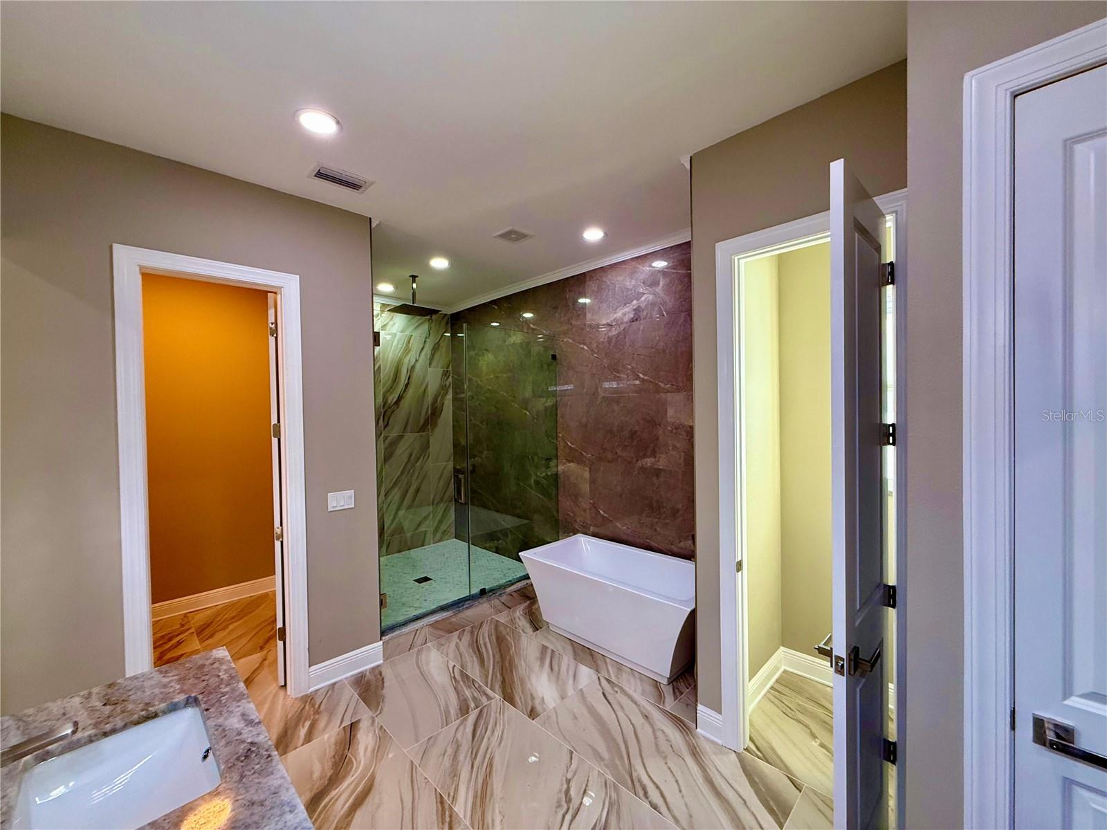 EL PORTAL - Residential