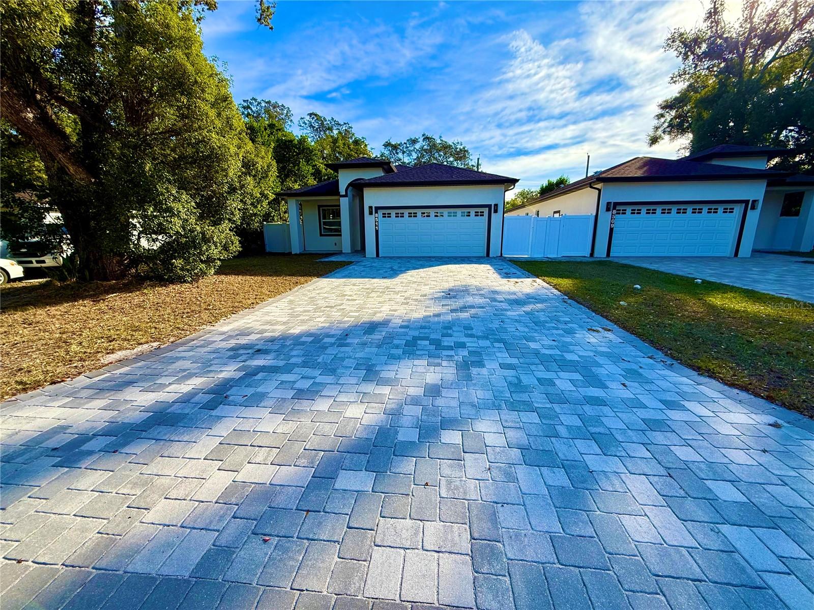 EL PORTAL - Residential