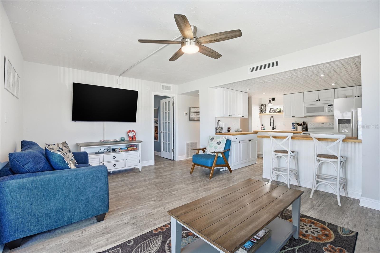 OCEAN REEF VILLAS - Residential