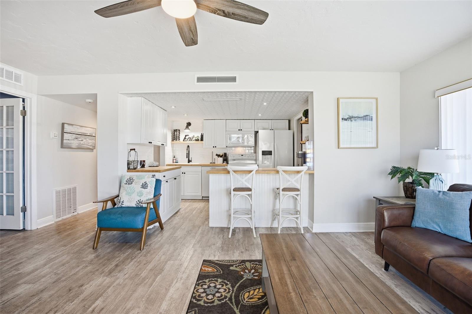 OCEAN REEF VILLAS - Residential