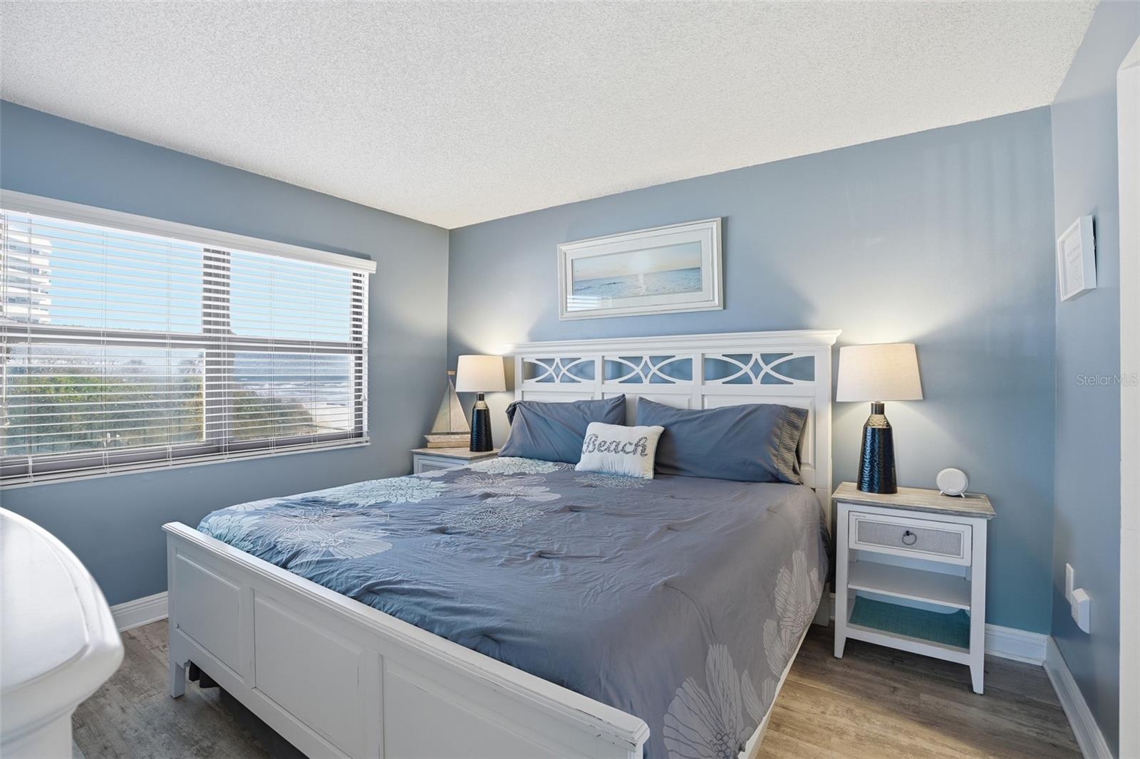 OCEAN REEF VILLAS - Residential