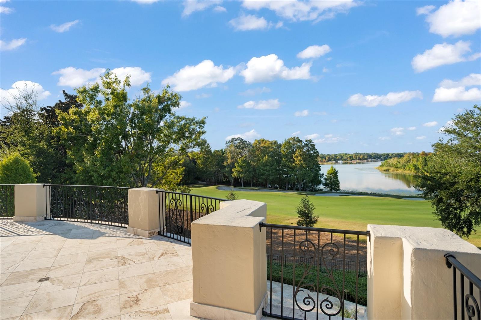 ISLEWORTH - Residential