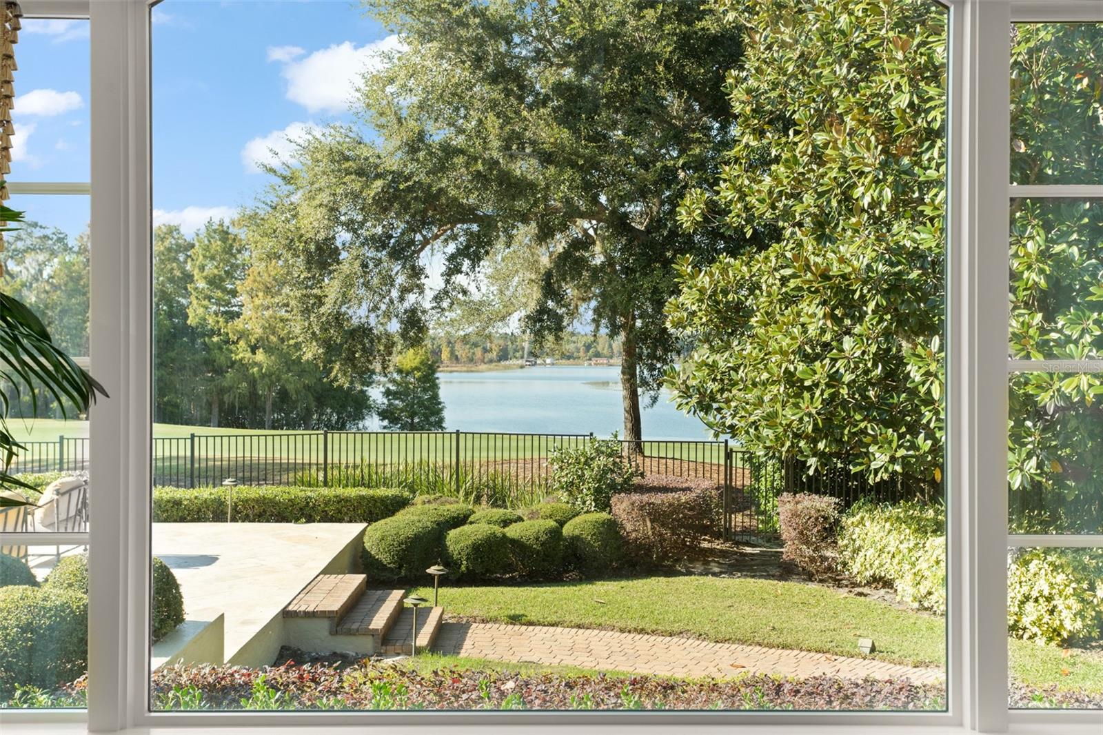 ISLEWORTH - Residential