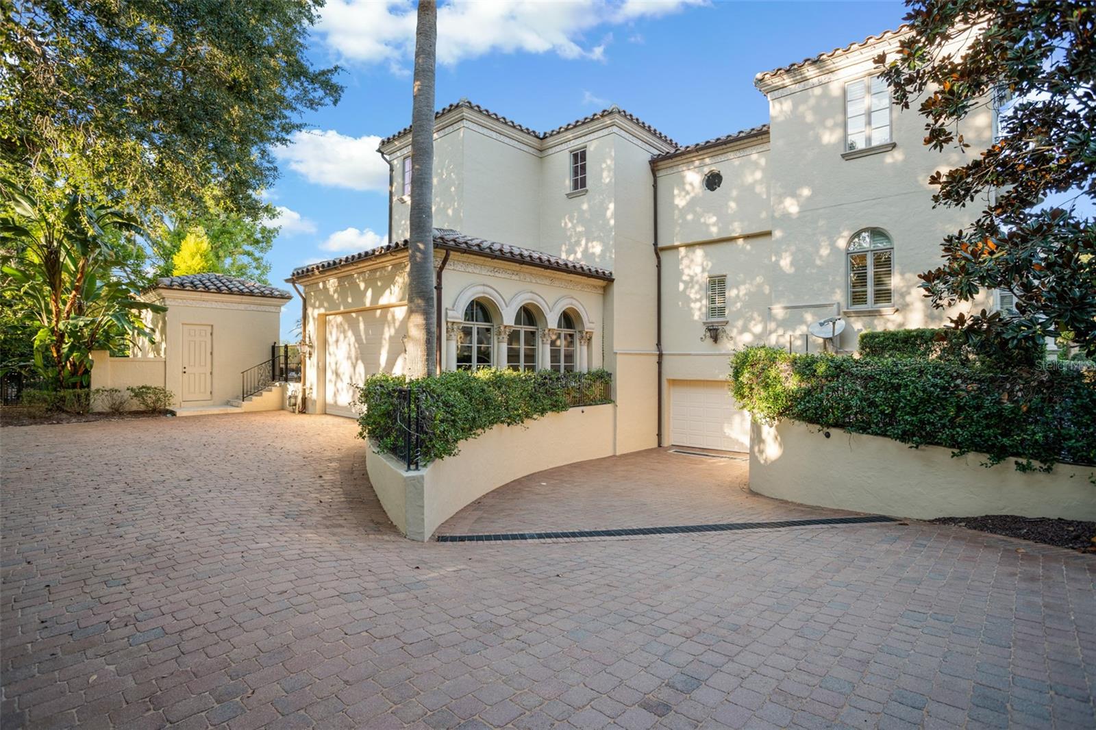 ISLEWORTH - Residential