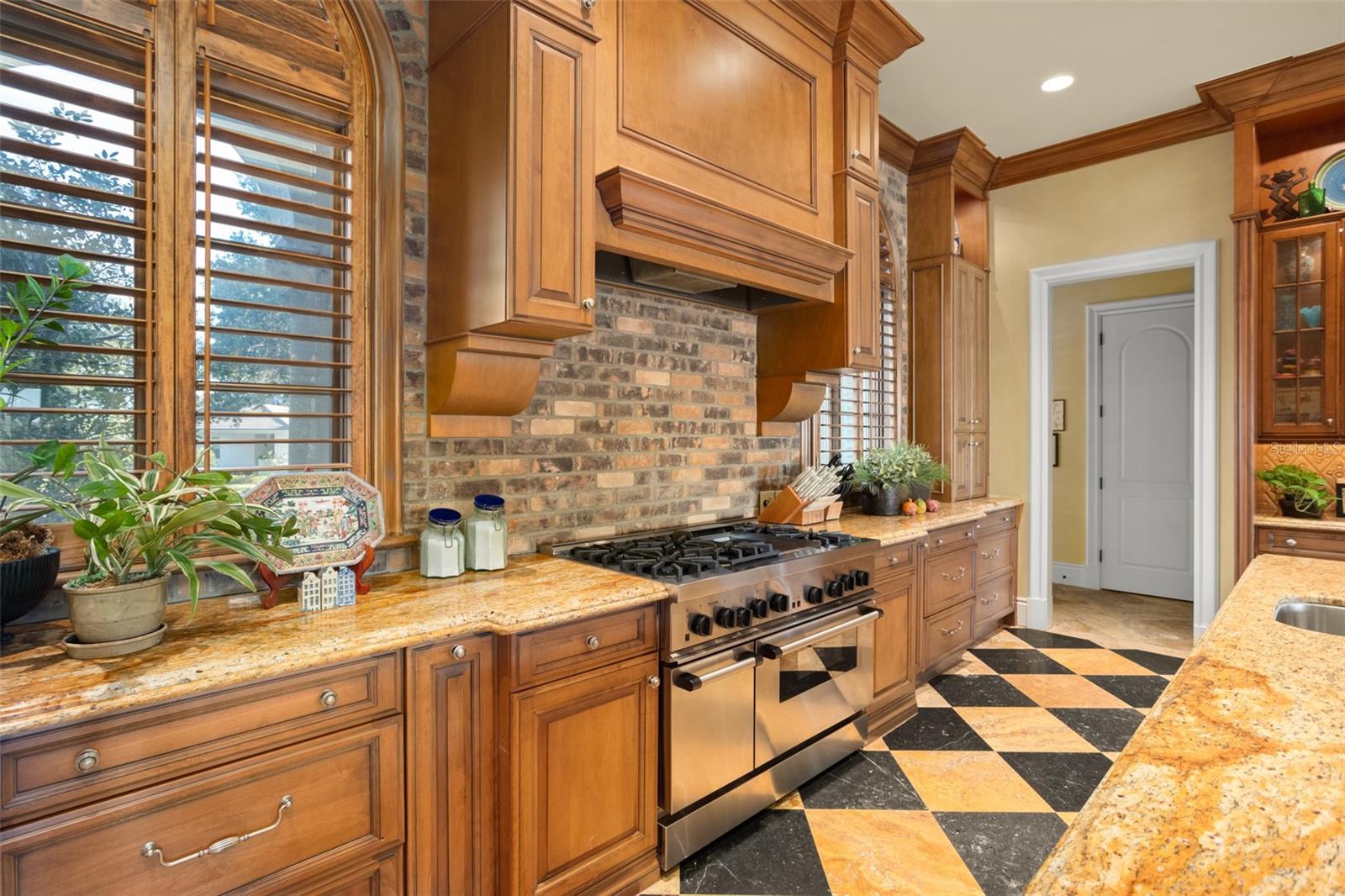 ISLEWORTH - Residential