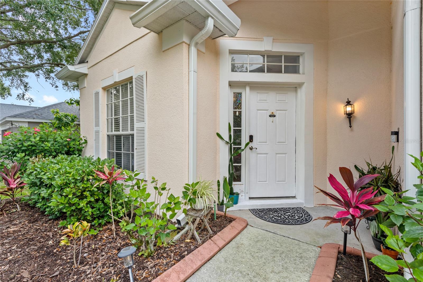 8495 LAKE AMHURST TRAIL