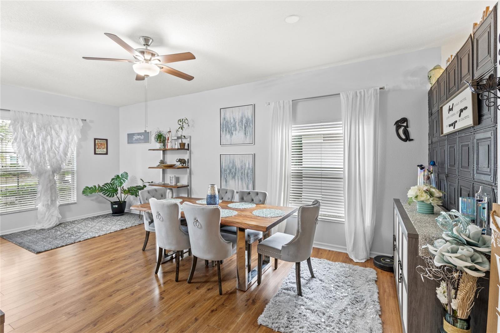8495 LAKE AMHURST TRAIL