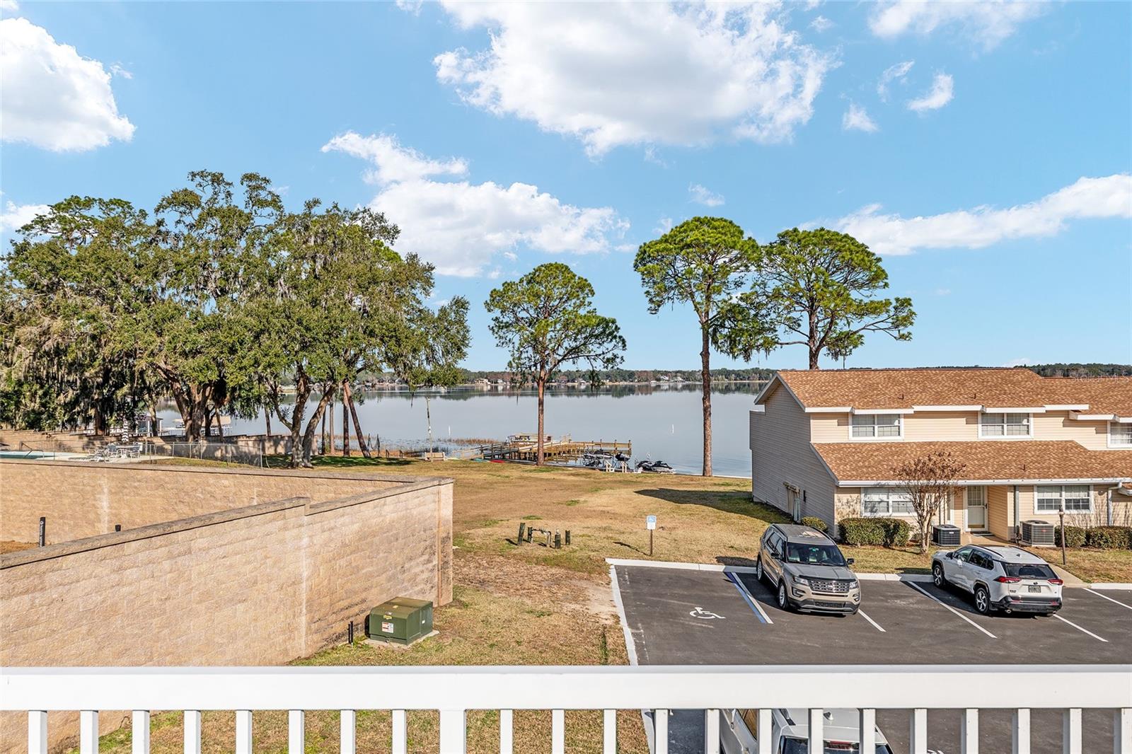 11001 SE SUNSET HARBOR ROAD D18
