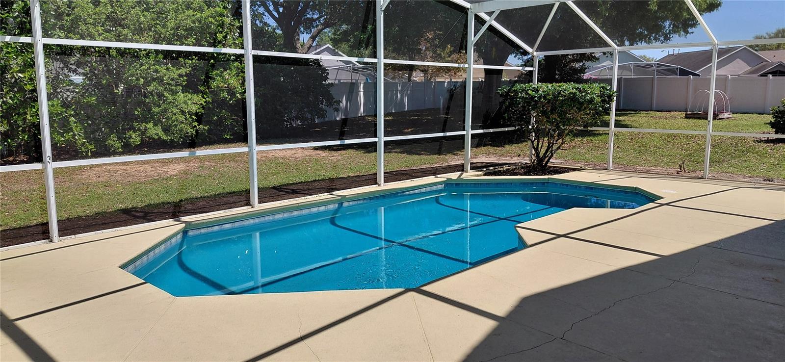 WESTON HILLS SUB - Residential